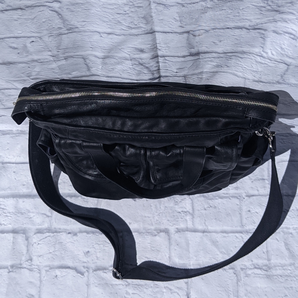 Cole Haan Black Leather Laptop Bag with Shoulder Strap - Picture 2 of 15
